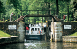 Über den Finowkanal