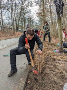 Amphibienzaun aufgestellt in Bernauer Heerstraße
